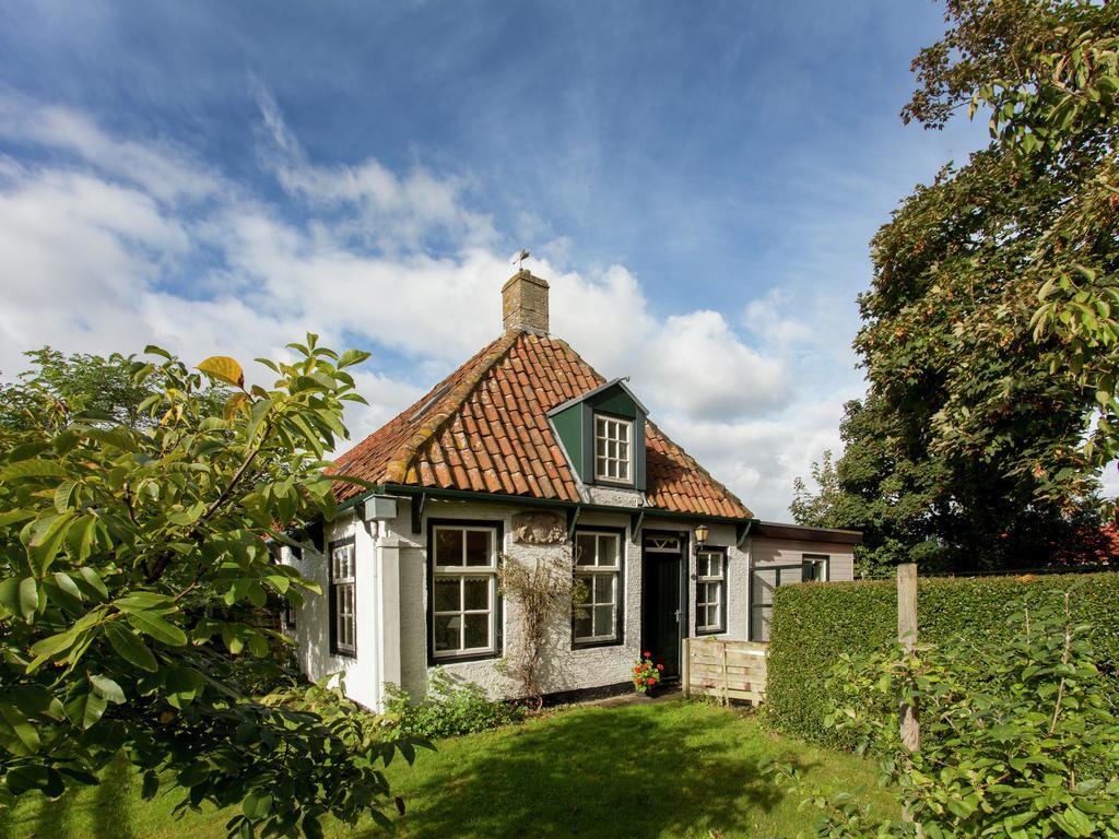 Fairytale Cottage In Nes Friesland With Garden 外观 照片